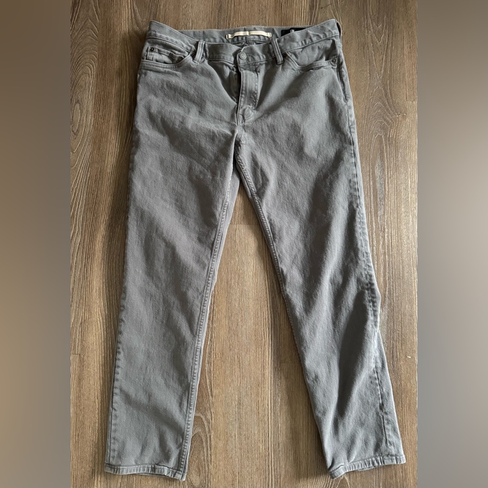 Banana Republic Men’s Slim Brushed Traveler Pants, 36x32, Light Grey